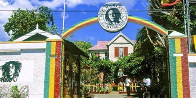 DIEZ TOURS IMPERDIBLES EN JAMAICA